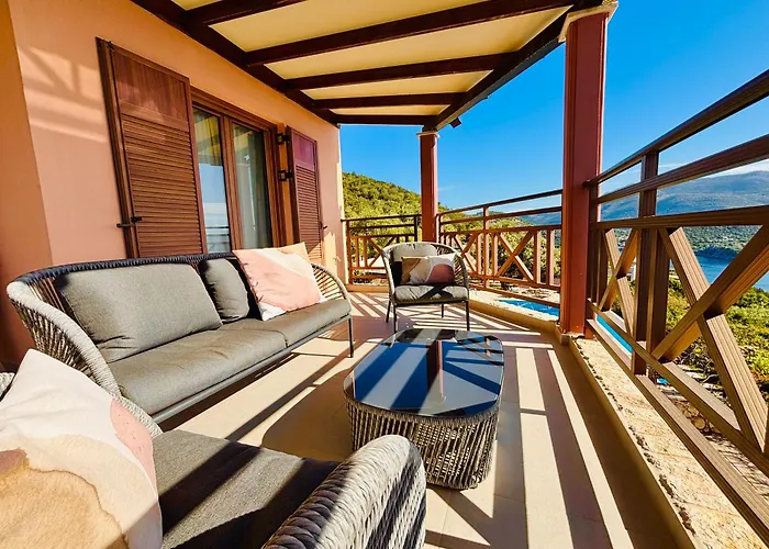 The Lookout, Boutique Villa.